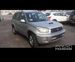 Ricambi usati per Toyota Rav4 del 02 motore 1CDFTV