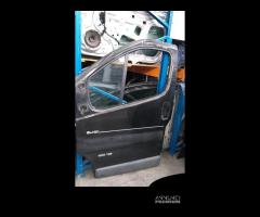 Porta anteriore sinistra per Renault Trafic del 04 - 3