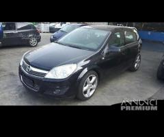 Ricambi usati per Opel Astra 1.7 cdti, 2007