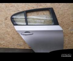 Porta posteriore destra per BMW 120 del 2006