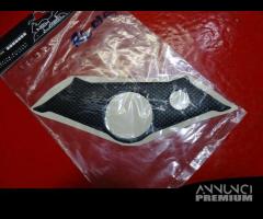 COPRI PIASTRA FORCELLA YAMAHA R6 2004-2005