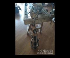 Statuetta In Legno Raffigurante Un Gatto