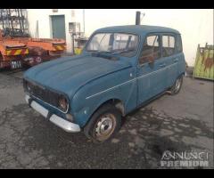 Renault R4 - R 4 Blu Demolita - Per Ricambi