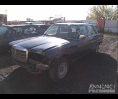 Mercedes W123 280 6 Cilindr Demolita - Per Ricambi