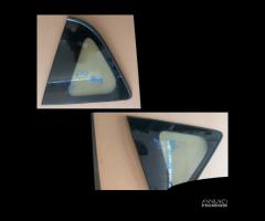 Vetro posteriore DX/SX per Toyota Rav 4 del 2009