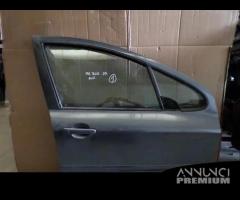 Porta anteriore destra per Peugeot 307 del 2007