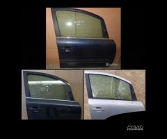 Porta anteriore destra per Opel Zafira del 2007 - 1