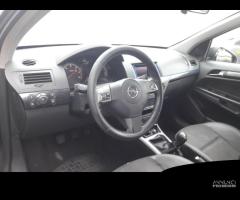 Ricambi usati Opel Astra 2006 1.7 D motore Z17DTH