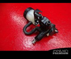 POMPA FRENO ANT TRIUMPH TIGER 1050 - 6