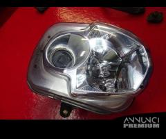 FARO ANTERIORE DUCATI MULTISTRADA 620 IE