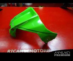 VARIE PARTI CARENE KAWASAKI ZX10R - 8