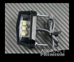 Luce targa (3 LED) - 2