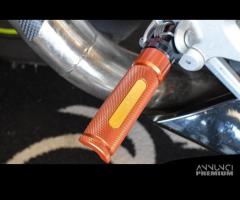 Poggiapiedi anteriore HONDA NSR 250 R ST 1300 1100 - 5