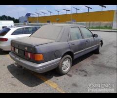 Ford Sierra 2WD Demolita - Per Ricambi