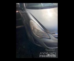 Opel corsa d 2012 ricambi