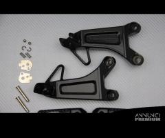 Supporto pedana Posteriore HONDA CBR 600RR 03 / 04