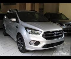 Ford kuga 2017 ricambi