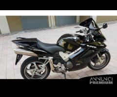 Carena completa HONDA VFR 800 VTEC 2002 - 2013 C1