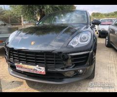 Gancio traino Porsche Macan estraibile a scompars - 6