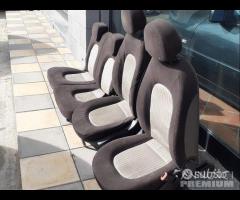 Interno Lancia Ypsilon del 2003 al 2010 - 4