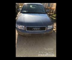 Audi a4 anno 2002 ricambi