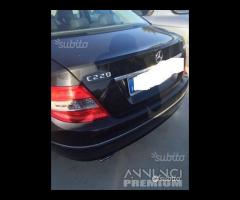 Mercedes c 220 anno 2010 ricambi