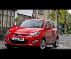 Hyundai i20 2013 ricambi - 1