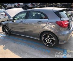 Mercedes classe a 180 2017 ricambi - 3