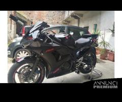 Carena completa con Faro YZF R6 2003 - 2004 C3 - 3