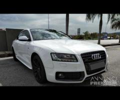 Audi a5 2010 s line ricambi - 1