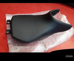 SELLA ANTERIORE BMW R1200R LC R1200RS LC R1250R R1