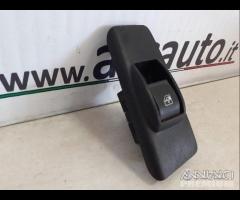 Pulsante alzavetro posteriore dx fiat doblo 2010 - 2