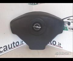 Airbag volante opel vivaro 8200676902