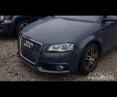 Audi a3 2010 xeno ricambi - 1