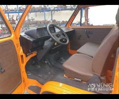 Volkswagen T3 1.6 Diesel 1982 RESTAURATO - 11