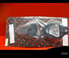 PORTATARGA REGOLABILE APRILIA SHIVER