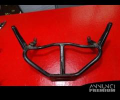 SUPPORTO ANTERIORE APRILIA ATLANTIC 500