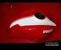 SERBATOIO DANNEGGIATO DUCATI MONSTER 821