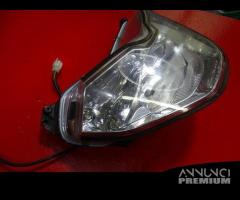 FARO FANALE ANTERIORE APRILIA ATLANTIC 500 - 3