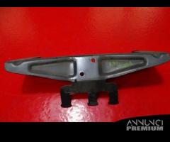 SUPPORTO FARO ANTERIORE INFERIORE APRILIA ATLANTIC