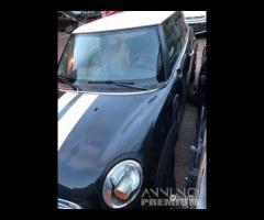 Mini cooper d 2010 ricambi