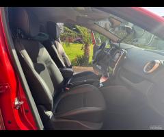 Renault Clio Sporter dCi 8V 90 CV EDC Duel2 - 11