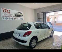 Peugeot 207 1.4 HDi 70CV 5p optional 2012 - 6