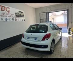 Peugeot 207 1.4 HDi 70CV 5p optional 2012 - 7