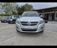 Volkswagen Tiguan 2.0 TDI DPF 4MOTION tiptronic Sp