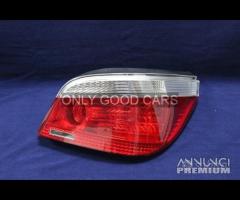 BMW Serie 5 E60 fanale posteriore destro 000002