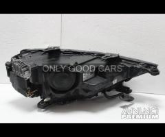 Audi A1 SPORTBACK faro led anteriore sx 000138