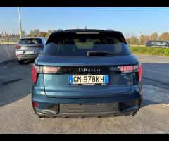 Lynk & Co 01 1.5 td PHEV HYBRID PLUG-IN KAMERA 360 - 20