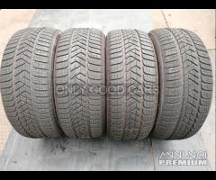 Gomme invernali 225/45/18