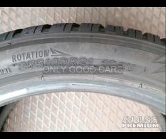 Gomme invernali 255/40/21